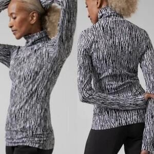 Athleta Flurry Elemental Snowscape Black White Spacedye S Fitted Running Active
